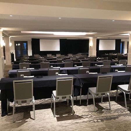 The Kingsley Bloomfield Hills - A Doubletree By Hilton Hotel Екстериор снимка