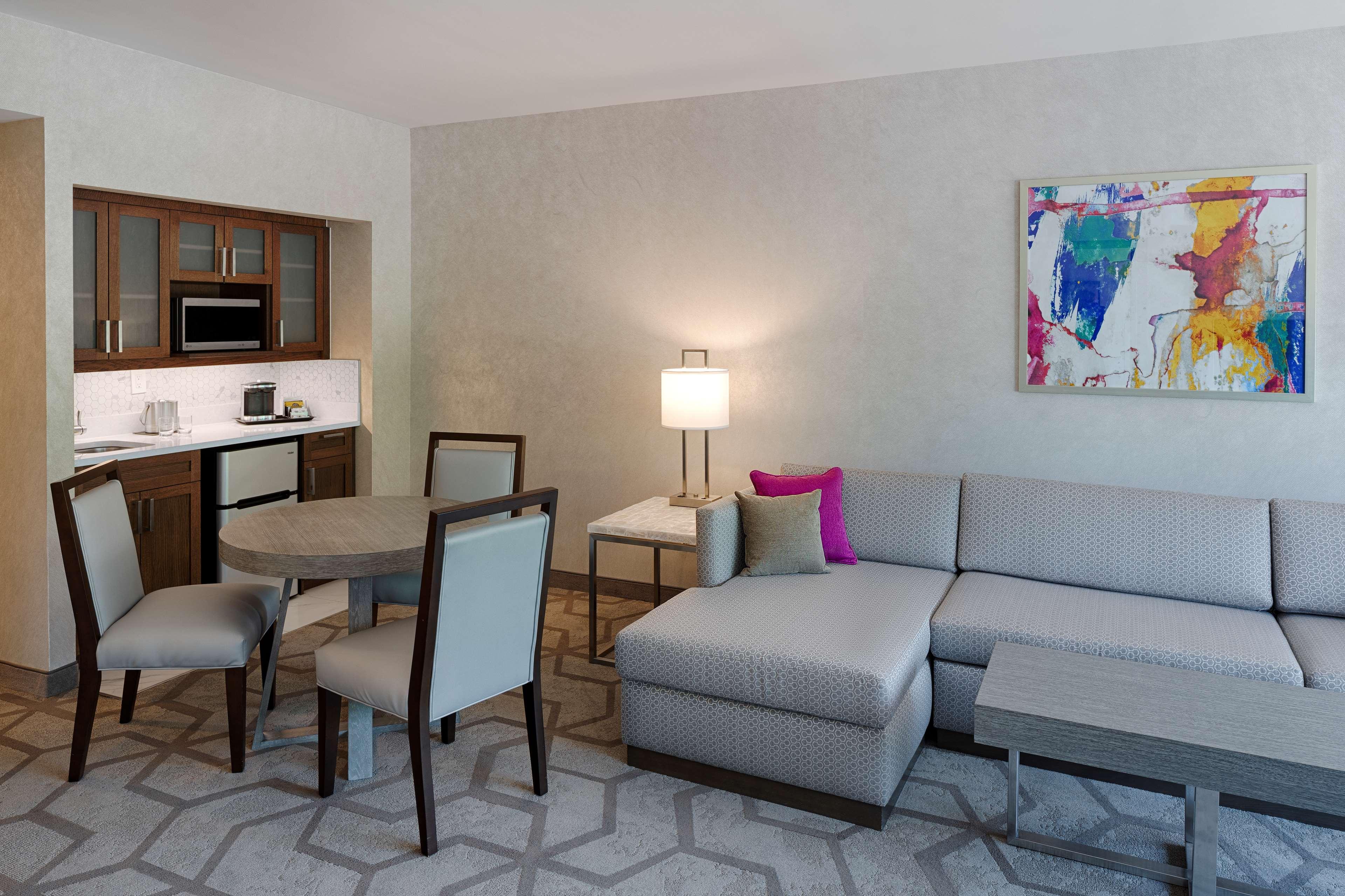 The Kingsley Bloomfield Hills - A Doubletree By Hilton Hotel Екстериор снимка