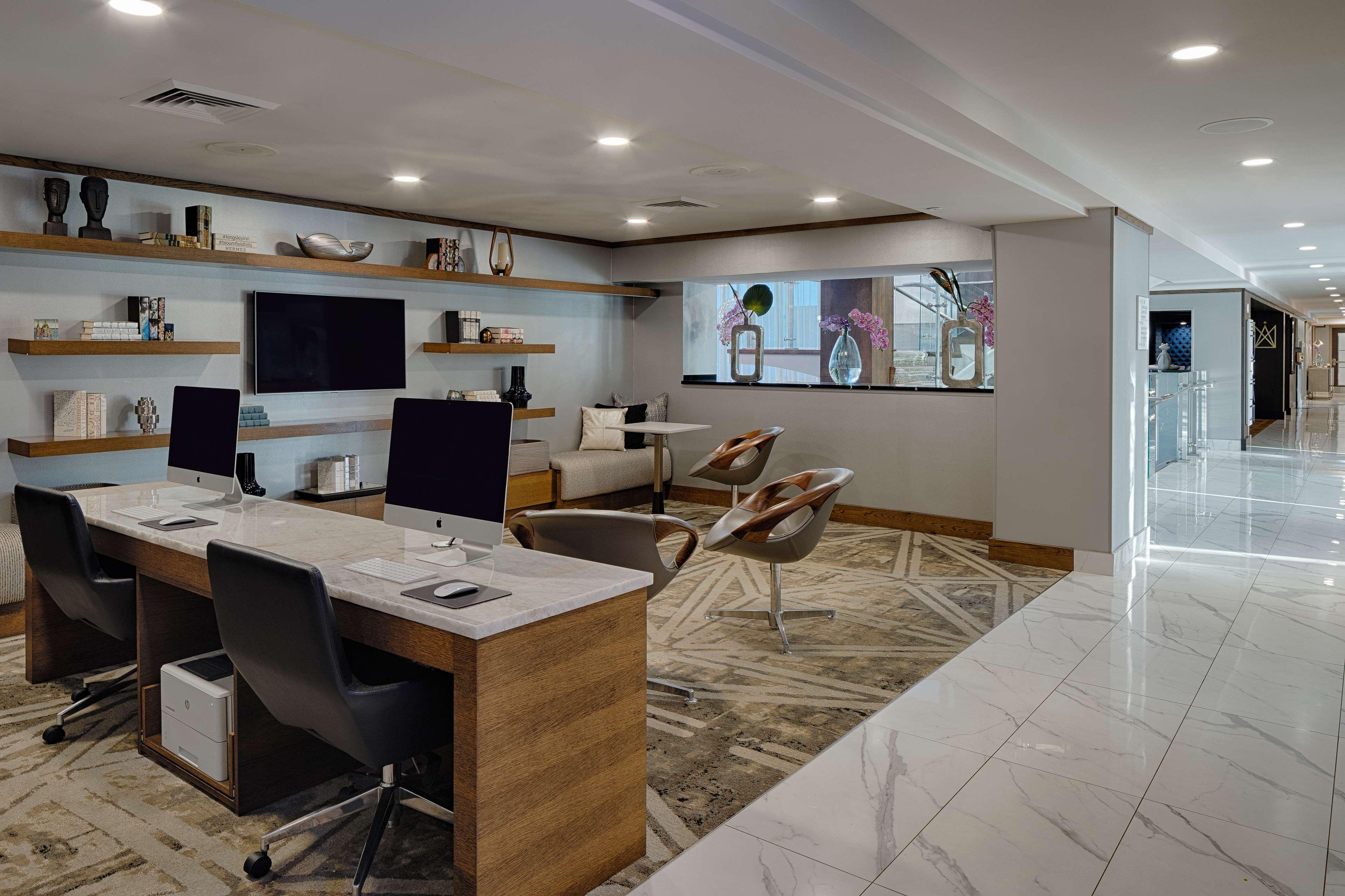 The Kingsley Bloomfield Hills - A Doubletree By Hilton Hotel Екстериор снимка