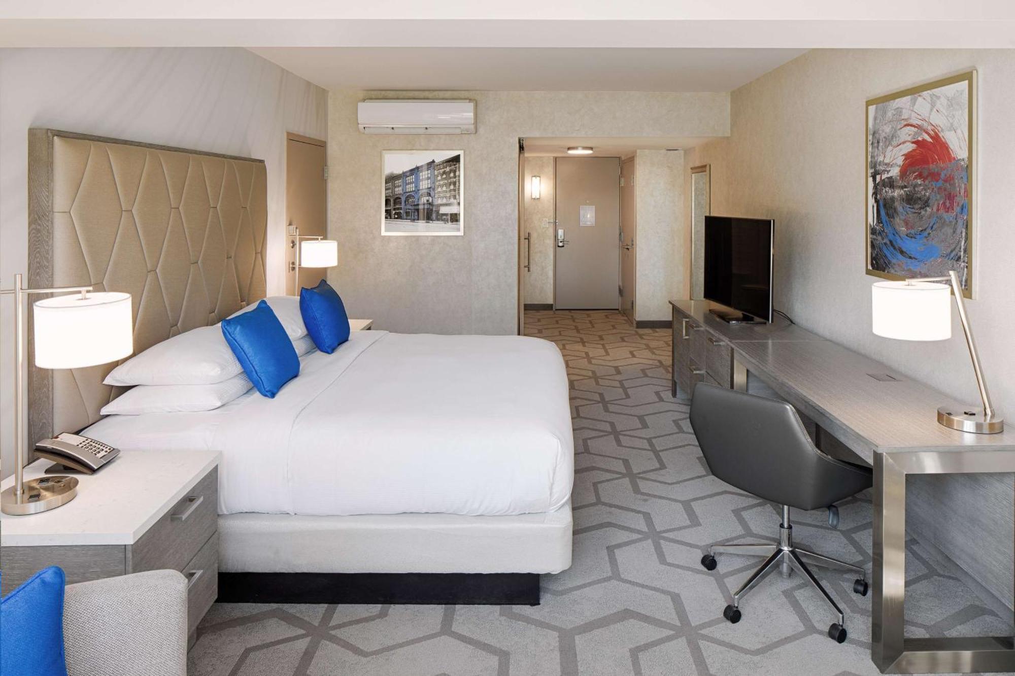 The Kingsley Bloomfield Hills - A Doubletree By Hilton Hotel Екстериор снимка