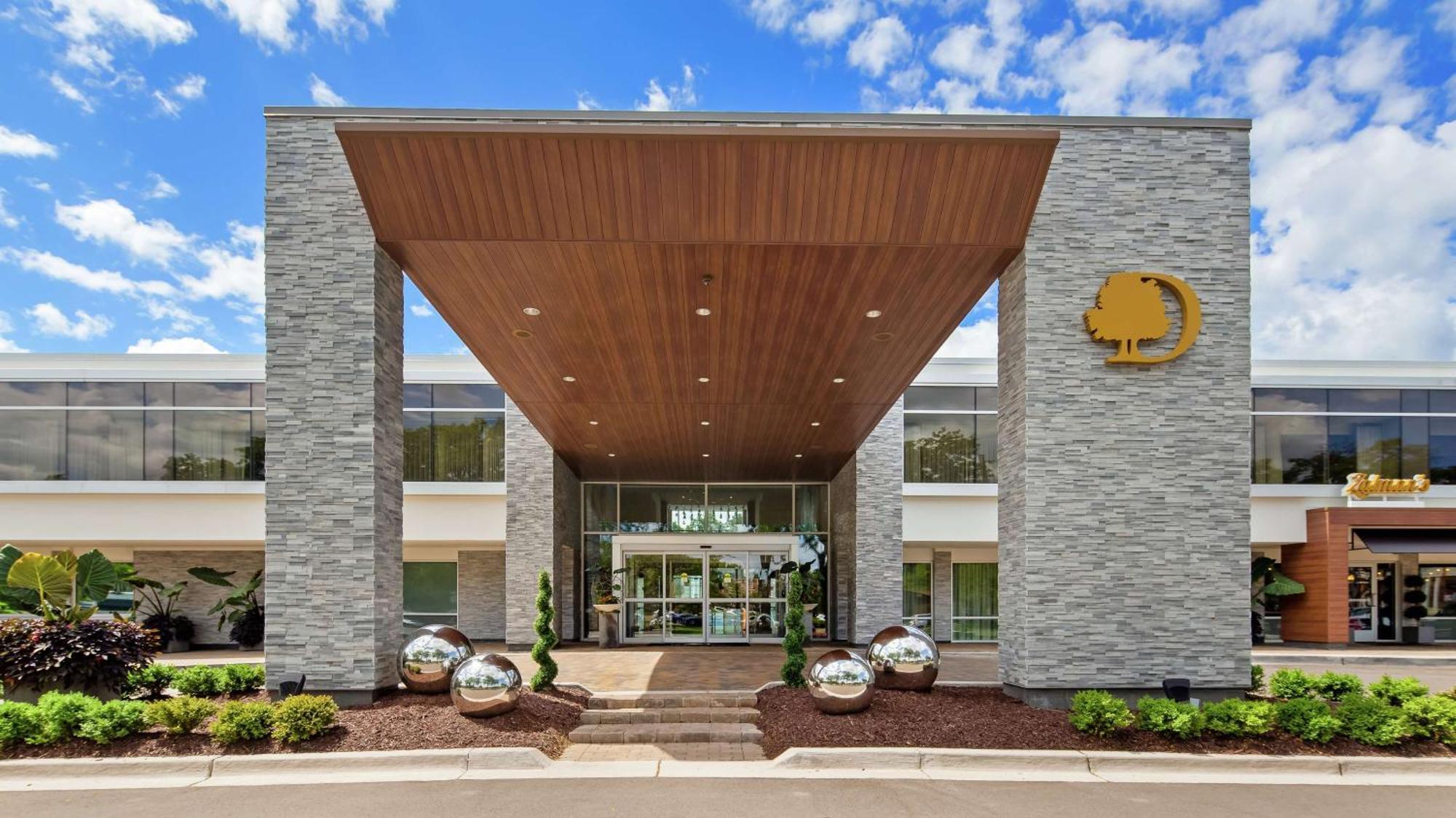 The Kingsley Bloomfield Hills - A Doubletree By Hilton Hotel Екстериор снимка